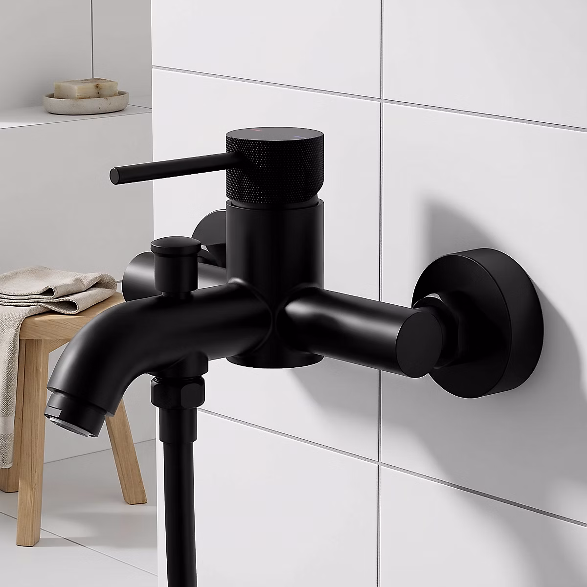 Mitigeur bain/douche mécanique noir mat – Owens GoodHome