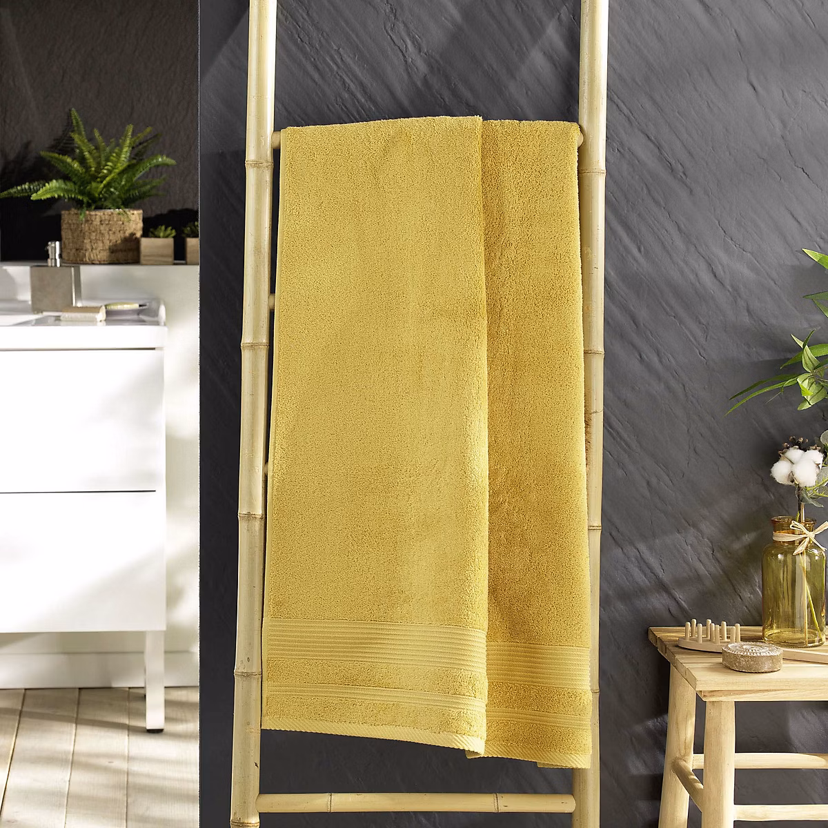 Drap de douche 70 × 130 cm eponge unie tendresse Mimosa