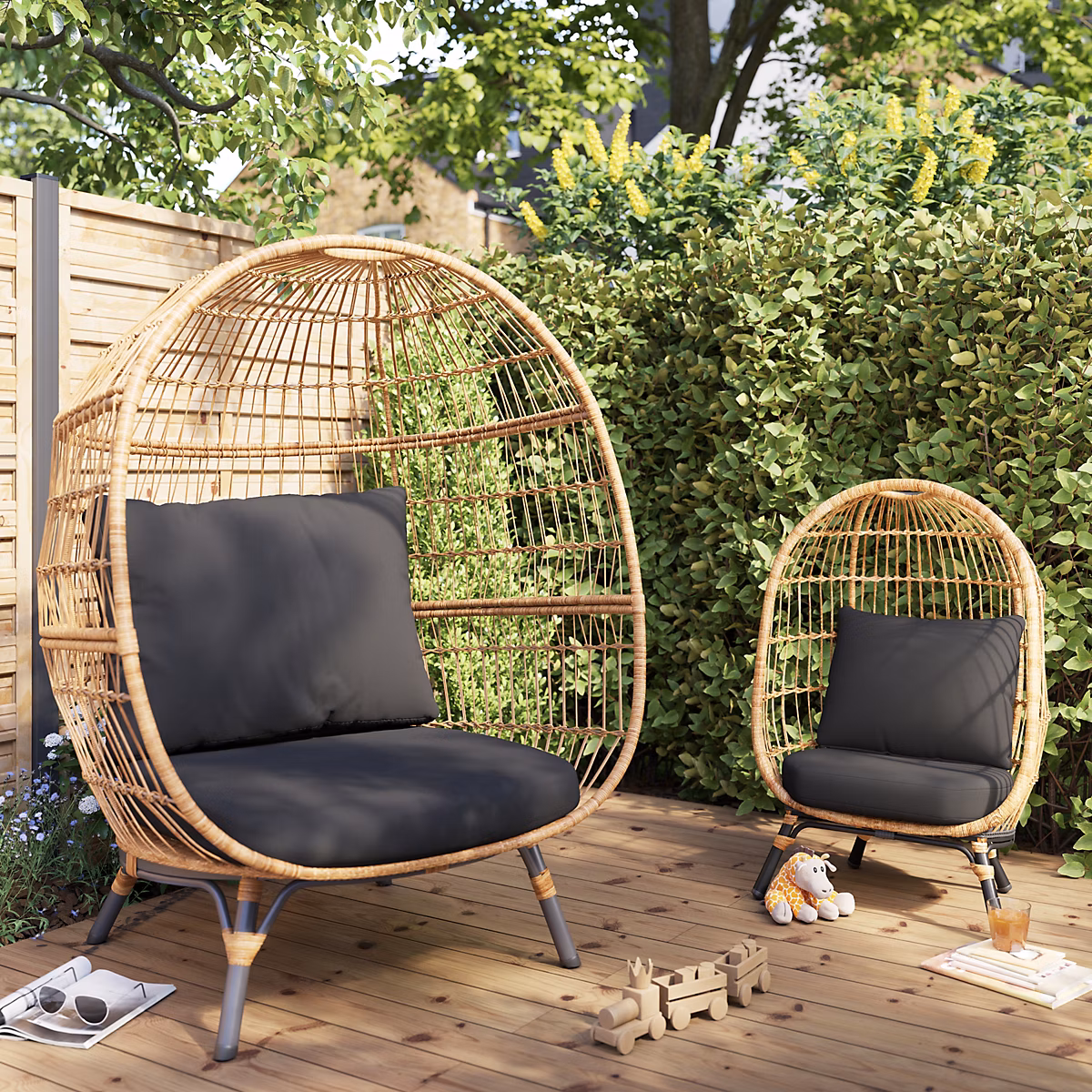 Fauteuil œuf Apolima GoodHome rotin l.114 – 5 x H.151 c P.109,5cm
