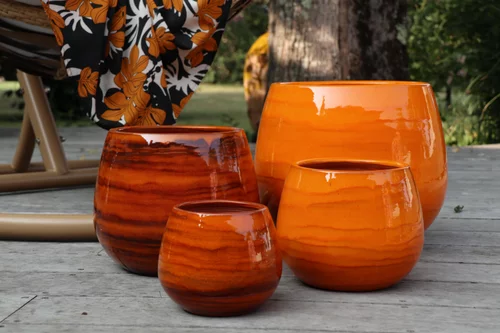 Essentiel au jardin：Pot en terre émaillée orange Savane Les Poteries d'Albi Cancale - Ø 14 x H 14 cm
