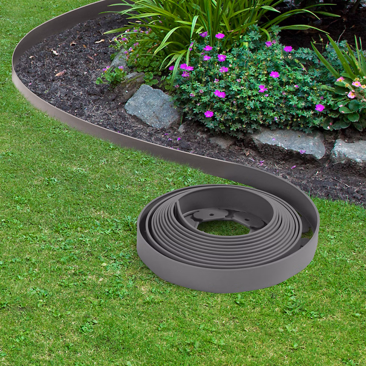 Bordurette de jardin flexible 10 M gris anthracite hauteur 5 CM + 30 piquets – Réf. SURNVWOIE0983705997