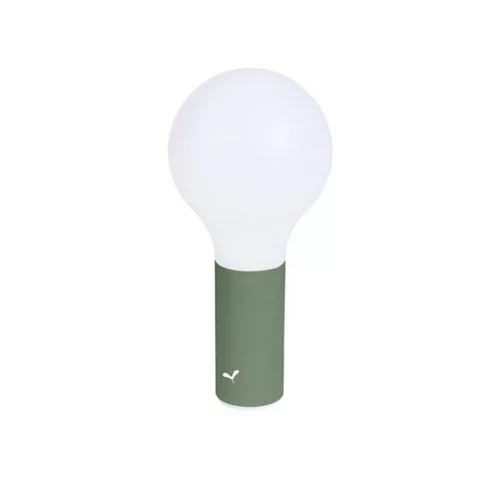 Autour du jardin：Lampe Fermob Aplo coloris cactus - Ø 11 cm x H 24 cm
